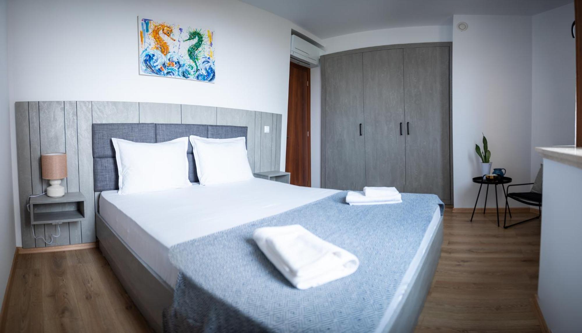 Queen'S Garden Balchik Apartment Bagian luar foto