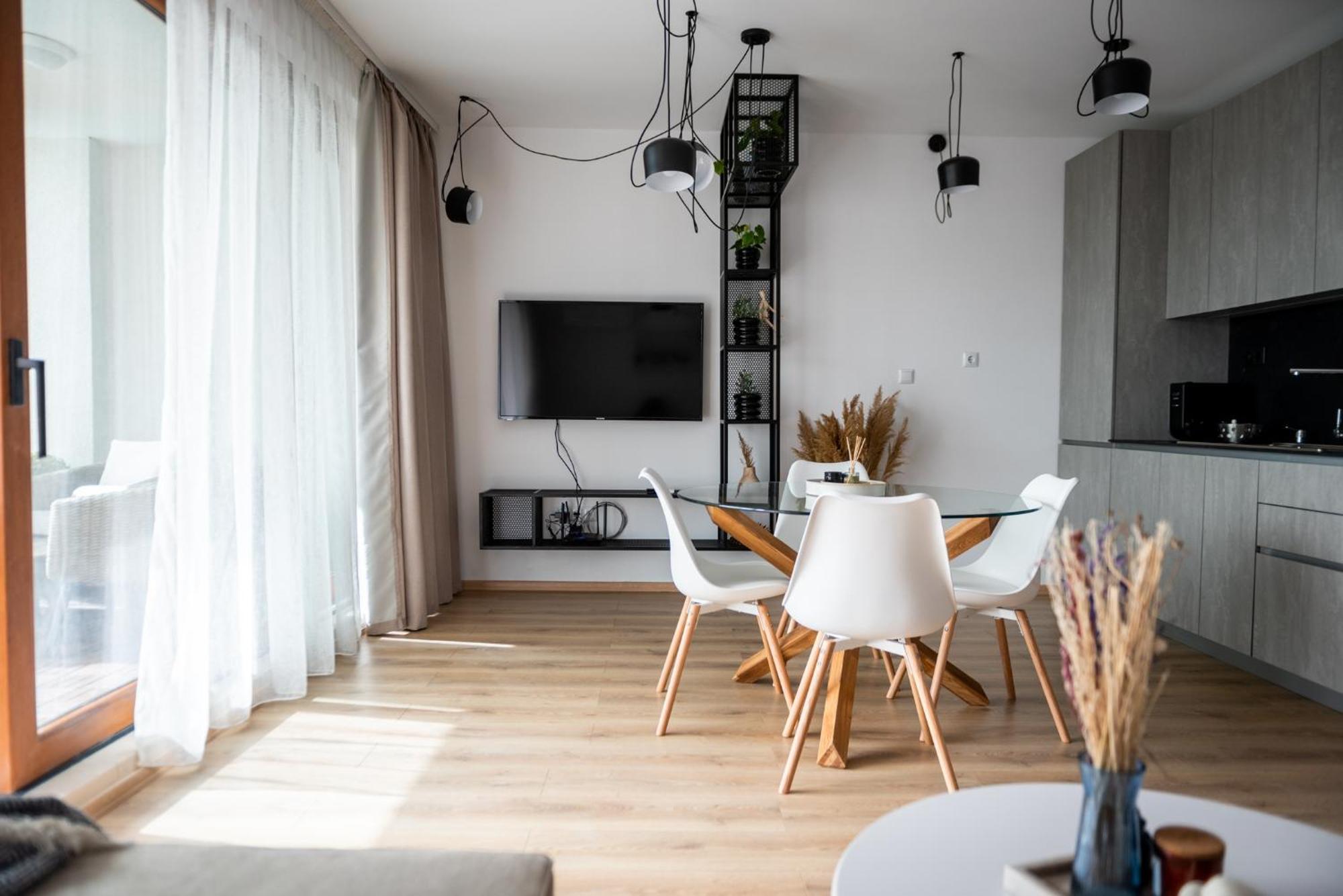 Queen'S Garden Balchik Apartment Bagian luar foto