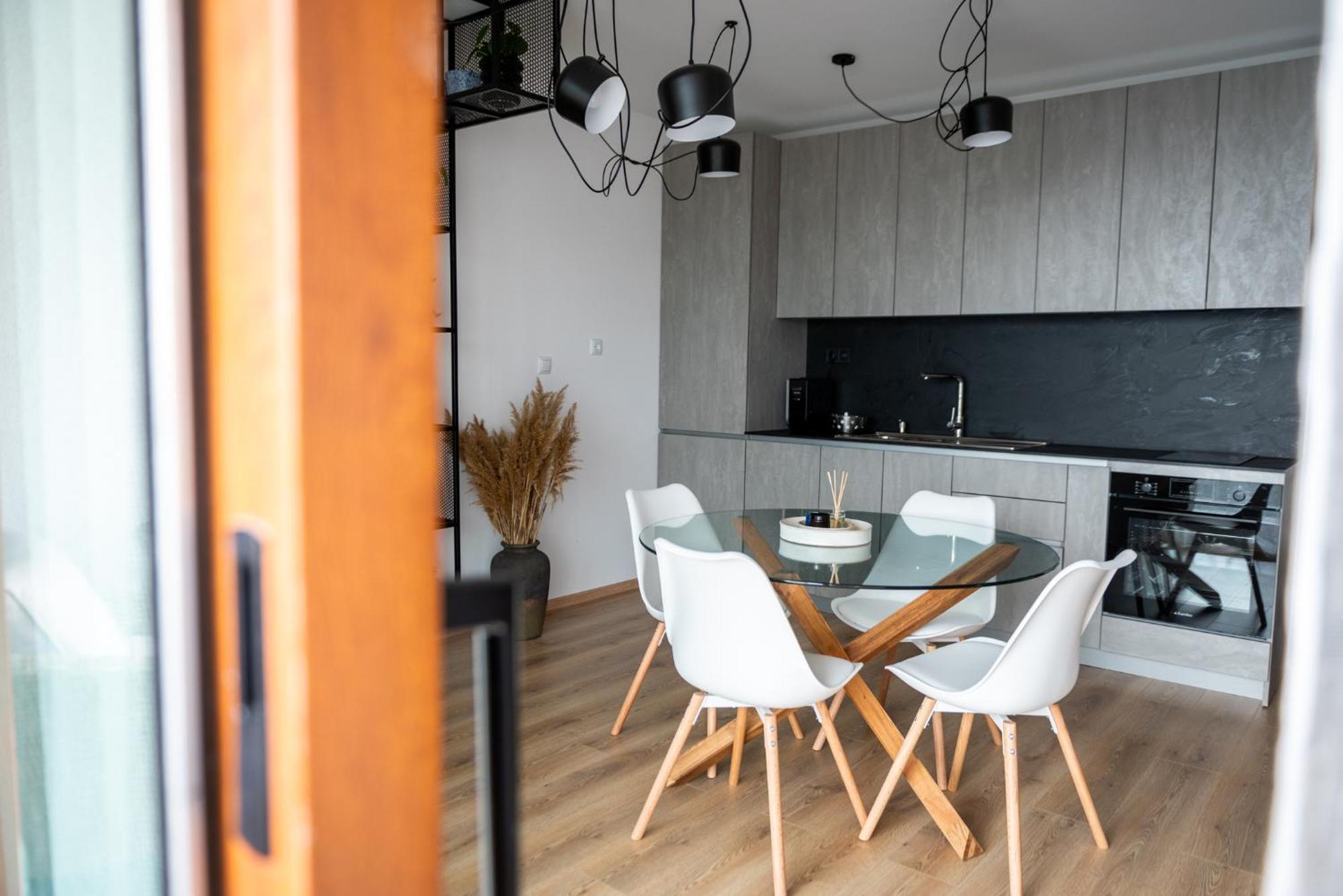 Queen'S Garden Balchik Apartment Bagian luar foto